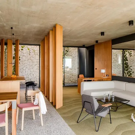 Beautiful Villa Fivos 1 *